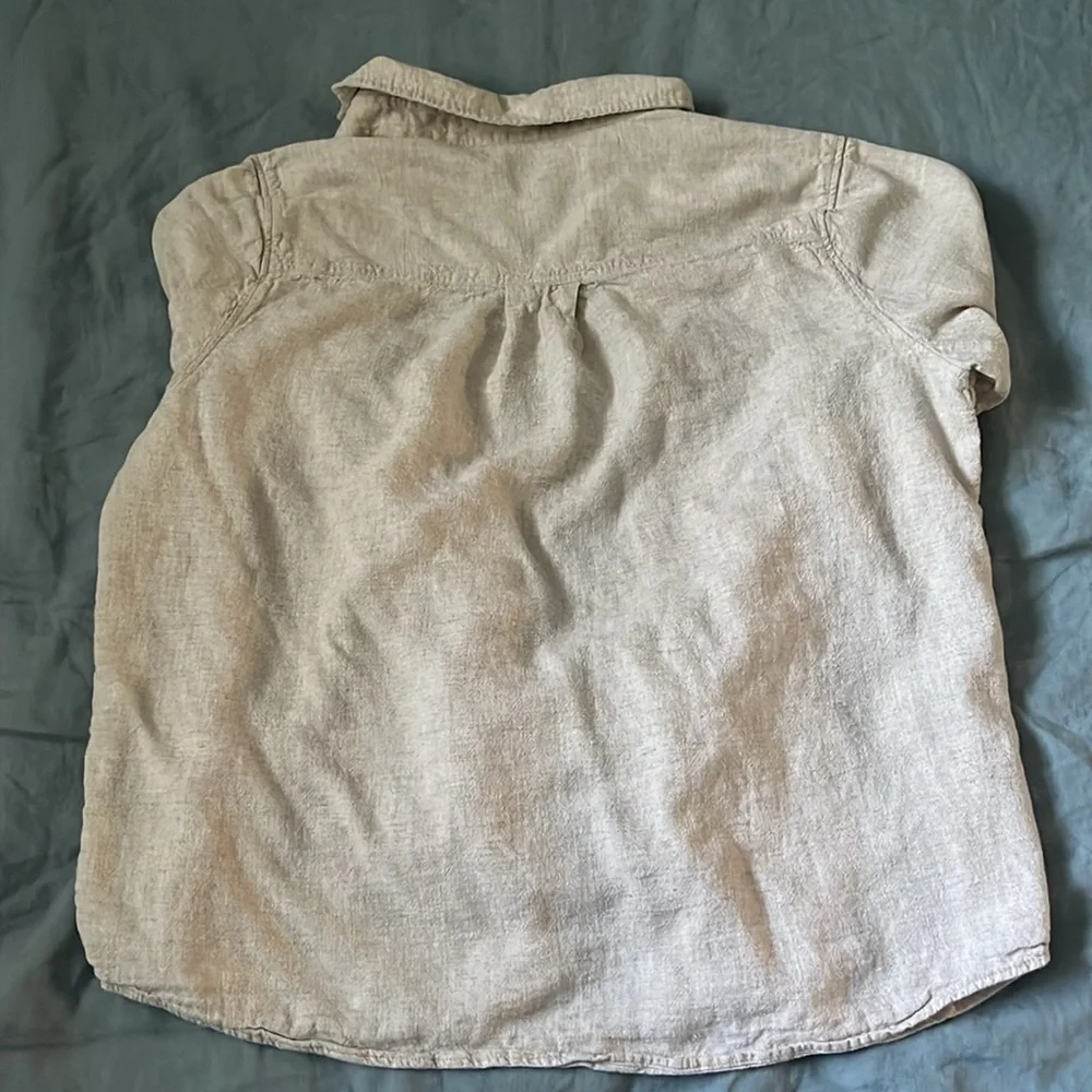 Linen button down - Picture 2 of 4